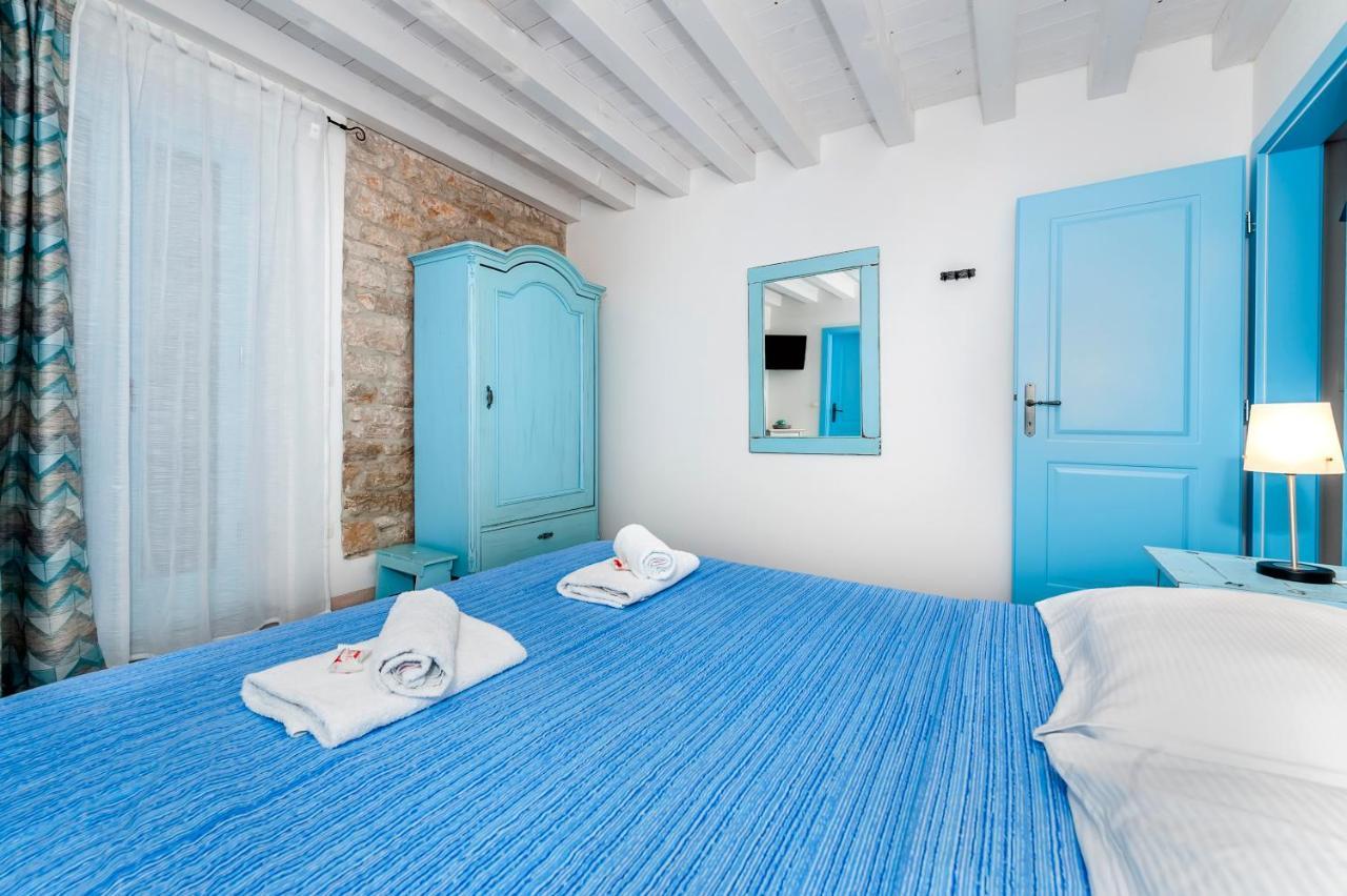 Apartments & Rooms La Casa Barbaro โรวีน ภายนอก รูปภาพ